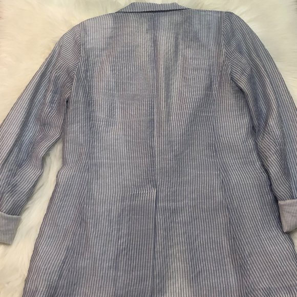 Club Monaco Lightweight Pinstripe Sheer Blazer - Size 00 - Picture 4 of 9